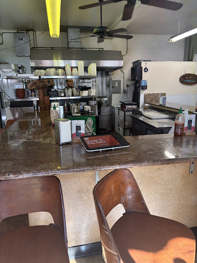 Photo of Wally's Cafe - 3900 San Pablo Ave, Emeryville, CA 94608