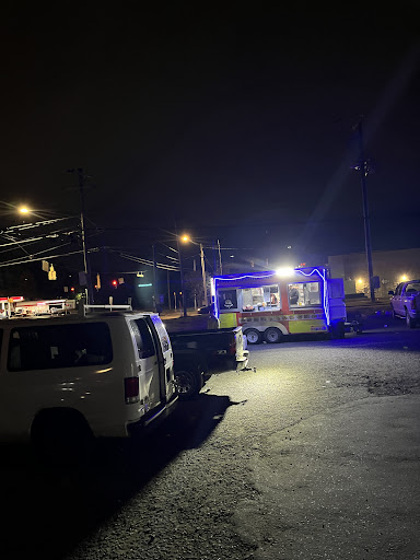 Photo of Halal Cart University - 9430 University City Blvd, Charlotte, NC 28213