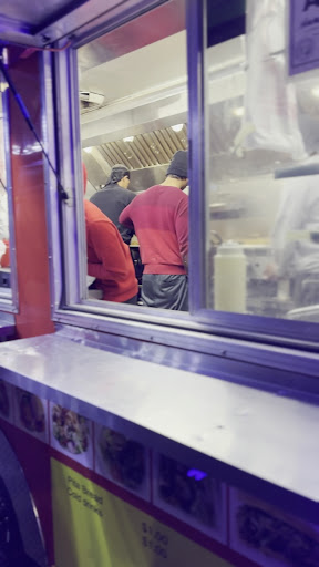 Photo of Halal Cart University - 9430 University City Blvd, Charlotte, NC 28213