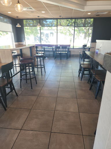 Photo of Taco Bell - 2612 Alcoa Hwy, Alcoa, TN 37701