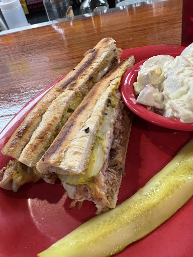 Photo of Gourmet’s Market & Cafe - 5107 Kingston Pike Suite b, Knoxville, TN 37919