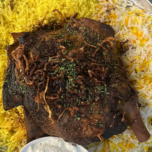 Photo of King Tut Mediterranean Restaurant - 13510 Aurora Ave N, Seattle, WA 98133