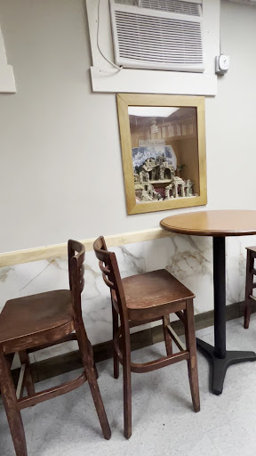 Photo of Aladdin Gyro-Cery & Deli - 4139 University Wy NE, Seattle, WA 98105