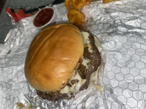 Photo of Hardee’s - 605 50th Ave W, Alexandria, MN 56308