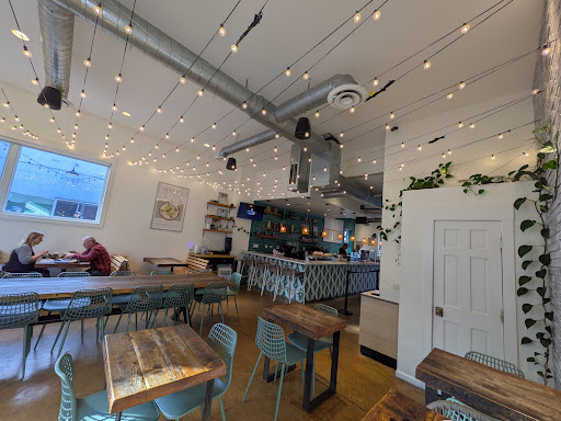 Photo of La'Baik - 2309 Mt Vernon Ave, Alexandria, VA 22301