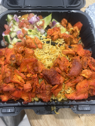 Photo of Zaytoun Halal Grill - 5418 Duke St, Alexandria, VA 22304