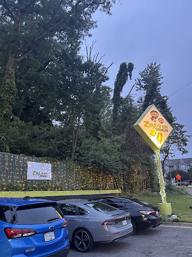 Photo of Zaytoun Halal Grill - 5418 Duke St, Alexandria, VA 22304