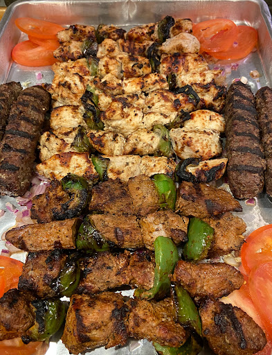 Photo of Grab A Gyro - 19060 SW Boones Ferry Rd, Tualatin, OR 97062