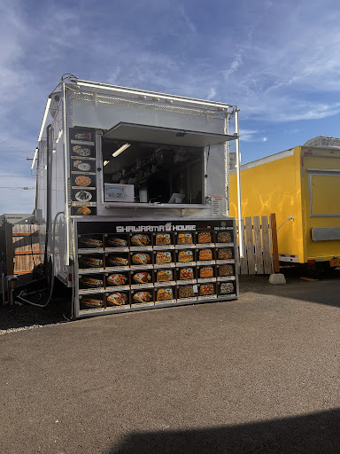 Photo of Shawarma House Albany - 325 Airport Rd SE, Albany, OR 97322