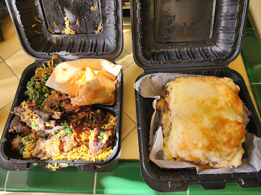 Photo of Royal Arabic Cuisine LLC - Parking lot, 8124 SW Barbur Blvd, Portland, OR 97219