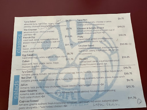 Photo of Blue Moon Cafe - 123 W Chisholm St, Alpena, MI 49707