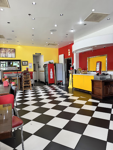 Photo of Express Burger & Mediterranean Grill - 7291 North Point Pkwy #1700, Alpharetta, GA 30022