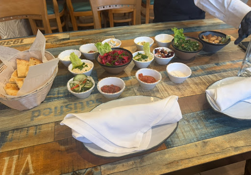 Photo of Mashawi Mediterranean - 850 Mansell Rd, Roswell, GA 30076