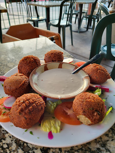 Photo of Aladdin Hillcrest - 3900 Vermont St, San Diego, CA 92103