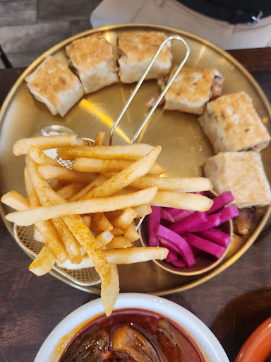 Photo of Tarbosh Mediterranean Restaurant - 1142 E Main St, El Cajon, CA 92021