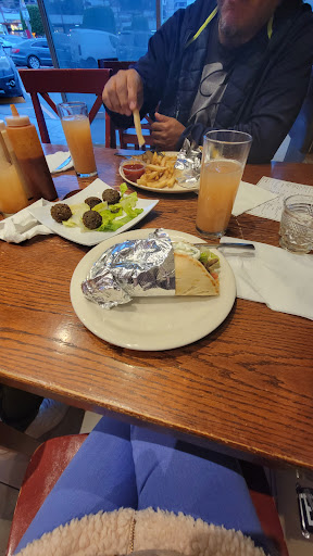 Photo of El Sultan Restaurante - Soriana Súper, De las Ferias 15510, 9 Section, Herradura, 22034 Tijuana, B.C., Mexico