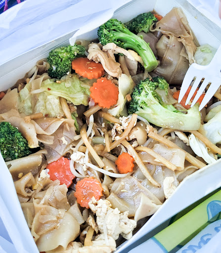 Photo of Somtum Thai Klamath falls - 3540 S 6th St, Klamath Falls, OR 97603