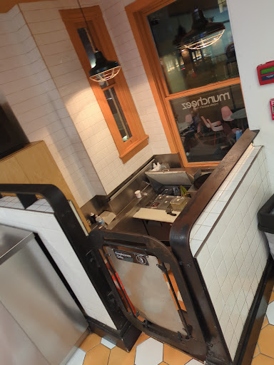 Photo of muncheez - 1071 Wisconsin Ave NW, Washington, DC 20007