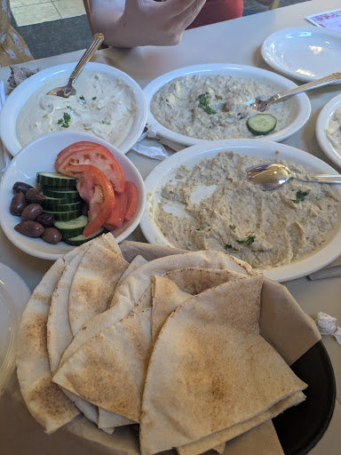 Photo of Aladdin's Eatery Oberlin - 5 W College St, Oberlin, OH 44074