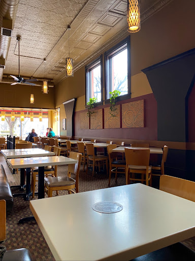 Photo of Aladdin's Eatery Oberlin - 5 W College St, Oberlin, OH 44074