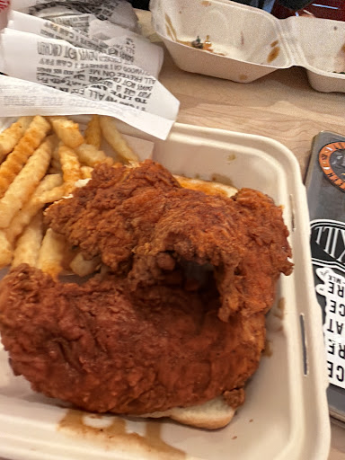 Photo of Dave's Hot Chicken - 4930 NY-30, Amsterdam, NY 12010