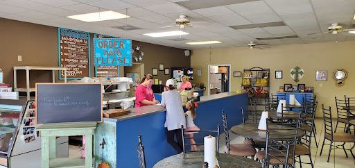 Photo of Steamboat - 1923 E 3 Notch St, Andalusia, AL 36421