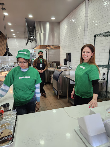 Photo of Hummus Republic - 5650 W 86th St Suite 136, Indianapolis, IN 46278