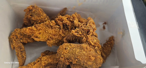 Photo of Shah’s Halal Food/Legends Chicken & Waffle - 6800 Commerce St, Springfield, VA 22150