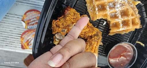 Photo of Shah’s Halal Food/Legends Chicken & Waffle - 6800 Commerce St, Springfield, VA 22150