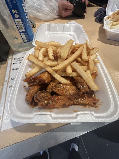 Photo of BtJ Wings - 2129 Quintard Ave, Anniston, AL 36201