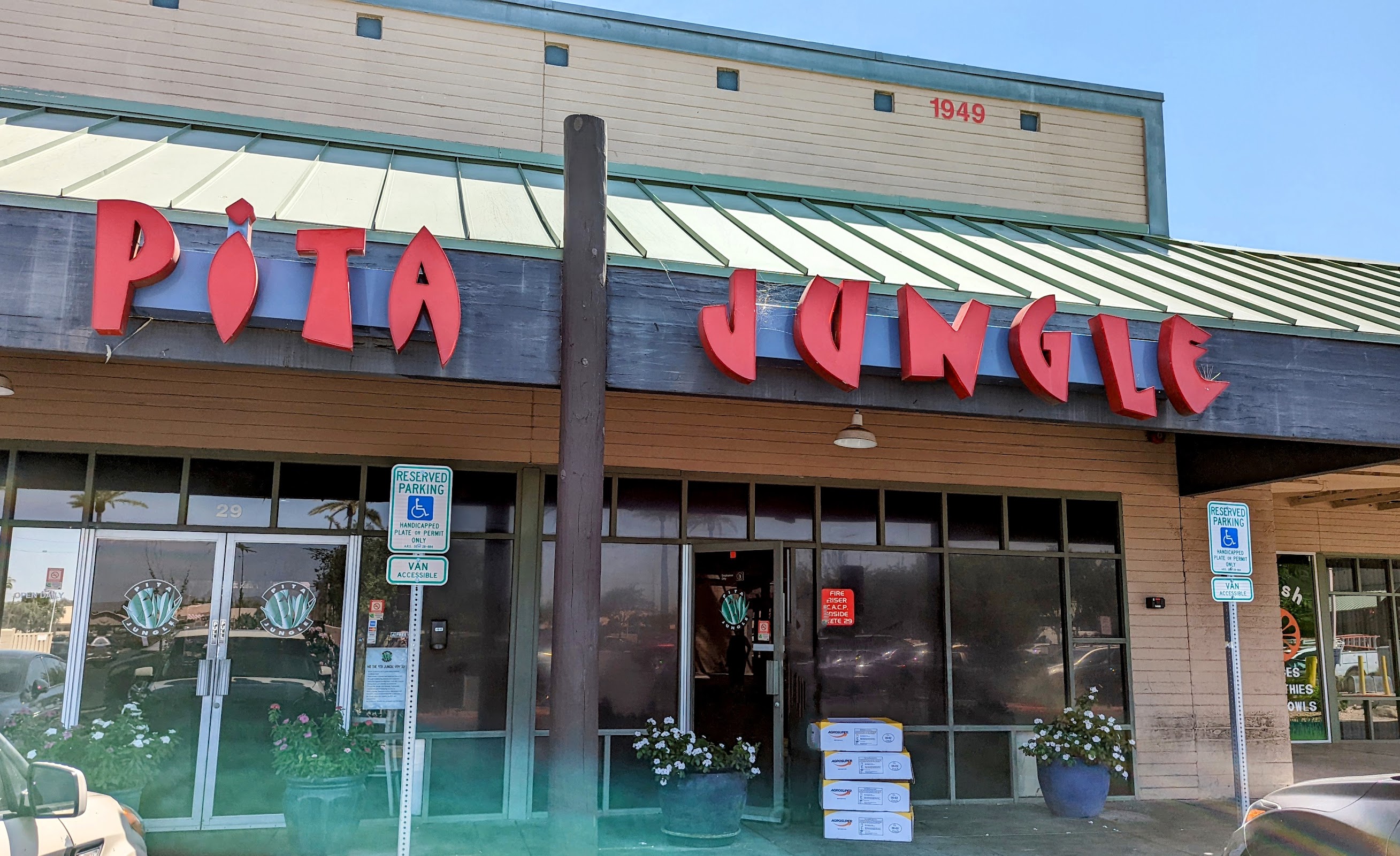 Photo of Pita Jungle - 1949 W Ray Rd Ste 102, Chandler, AZ 85224