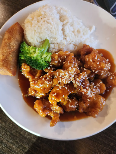 Photo of Golden Wok - 2809 Pine St, Arkadelphia, AR 71923