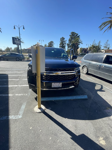 Photo of Bab Al-Yemen - 10 Hegenberger Rd, Oakland, CA 94621