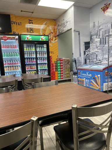 Photo of Naz's Halal Food - Rockville - 1040 Rockville Pike, Rockville, MD 20852