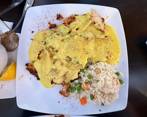 Photo of Cafe Petra Greek & Lebanese Restaurant - 18455 W Lake Houston Pkwy #100, Humble, TX 77346