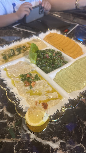 Photo of LAYALI DUBAI RESTAURANT مطعم ليالي دبي - 1845 S Church St, Murfreesboro, TN 37130