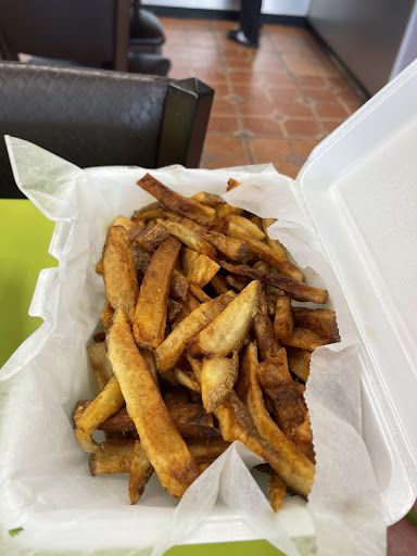 Photo of International Pocket Cafe - 52 E Main Rd, Middletown, RI 02842