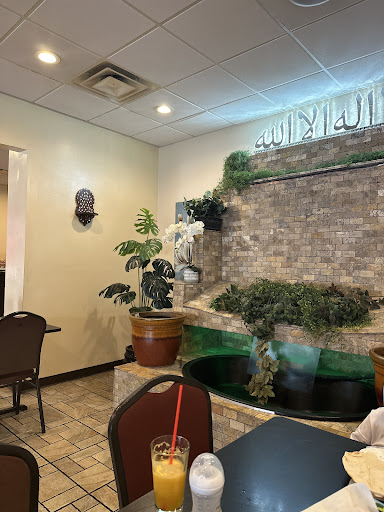 Photo of El Laham Restaurant - 91 Rolfe Square, Cranston, RI 02910