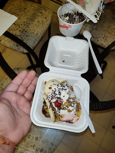 Photo of Friendly's - 10 Washington St, Attleboro, MA 02703