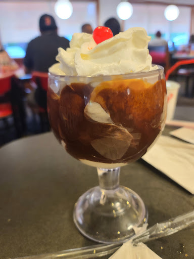 Photo of Friendly's - 10 Washington St, Attleboro, MA 02703