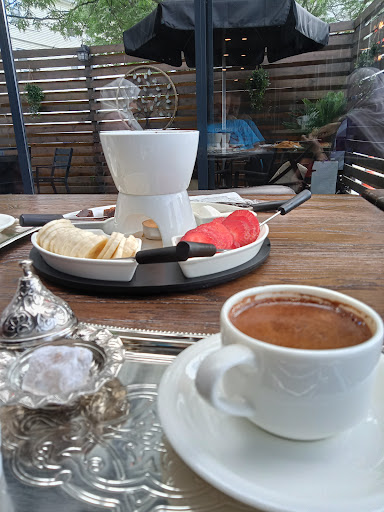 Photo of Golden Crust Pizza (Providence) - 369 Douglas Ave, Providence, RI 02908