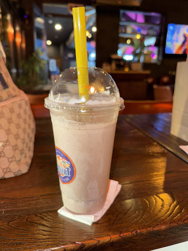 Photo of Golden Crust Pizza (Providence) - 369 Douglas Ave, Providence, RI 02908