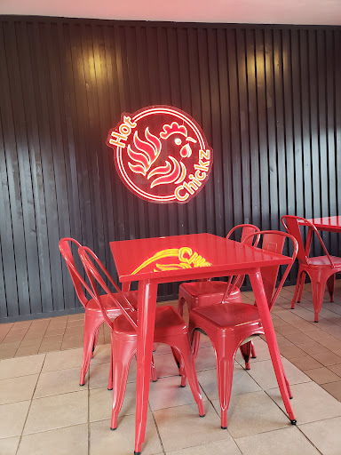 Photo of Hot Chickz Nashville Hot Chicken (Halal) - 1716 E Pontiac St, Fort Wayne, IN 46803