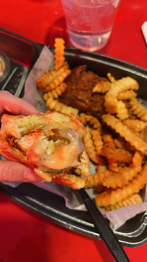 Photo of Hot Chickz Nashville Hot Chicken (Halal) - 1716 E Pontiac St, Fort Wayne, IN 46803