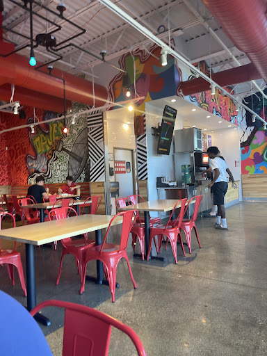 Photo of Dave's Hot Chicken - 2031 N Squirrel Rd, Auburn Hills, MI 48326