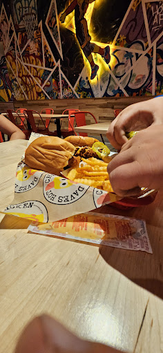 Photo of Dave's Hot Chicken - 2031 N Squirrel Rd, Auburn Hills, MI 48326