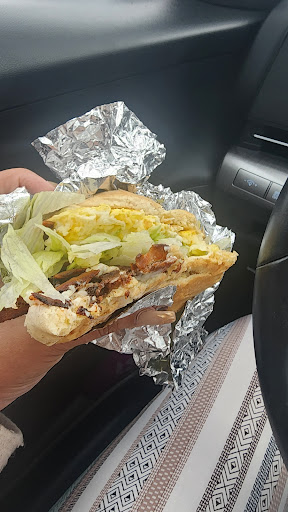 Photo of Oceanfront Convenience Store & Lola's Kitchen - 339 Ocean Blvd, Hampton, NH 03842