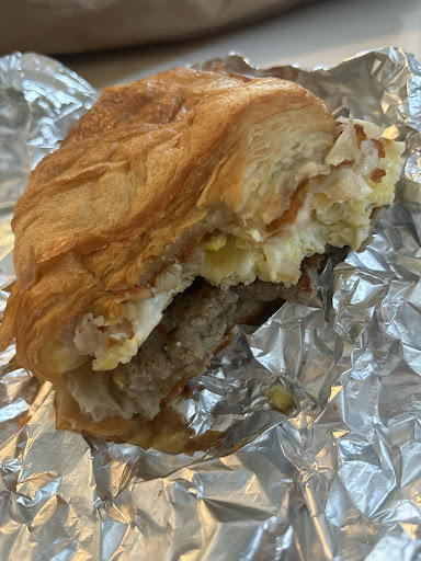 Photo of Oceanfront Convenience Store & Lola's Kitchen - 339 Ocean Blvd, Hampton, NH 03842