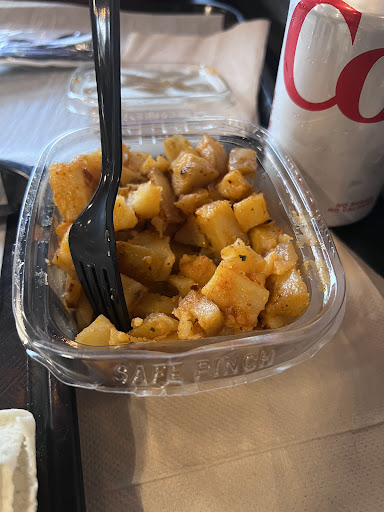 Photo of Garlic 'n Lemons - 133 Harvard Ave, Boston, MA 02134