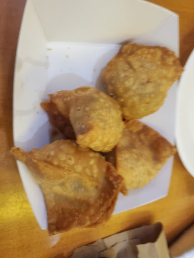 Photo of Noor Mediterranean Grill - 136 College Ave, Somerville, MA 02144